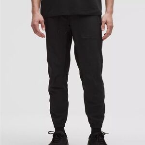 Lululemon black License to Train Jogger pants - XS